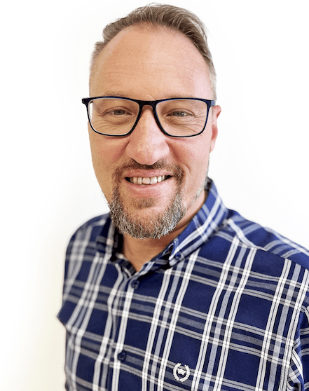 Reo Botes, Managing